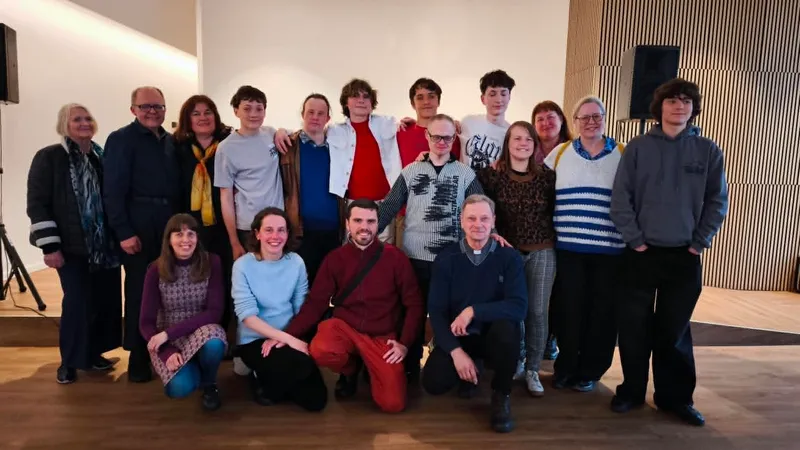 Roko grupės „VISUR“ pirmas koncertas