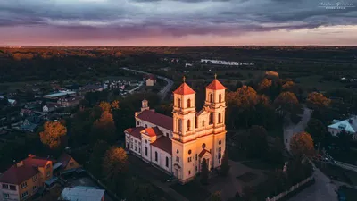 Raudondvario bažnyčios nuotraukos nuotrauka
