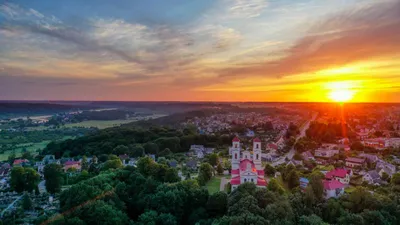 Raudondvario bažnyčios nuotraukos nuotrauka