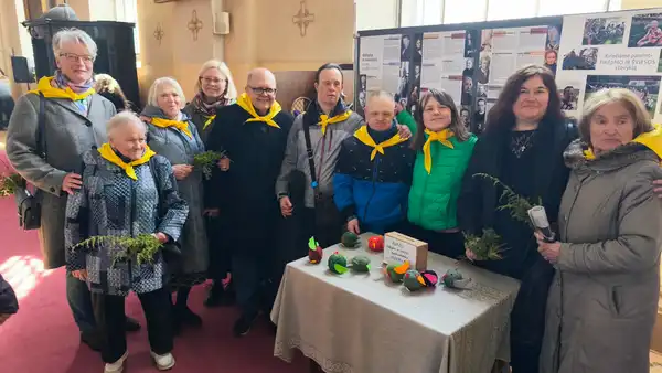 Nuotrauka iš „Tikėjimo ir šviesos“ bendruomenės apsilankymas Raudondvario parapijoje